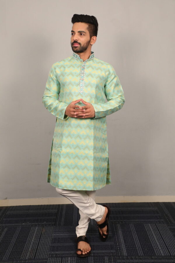 Men's Kurta Pajama set (2pcs)